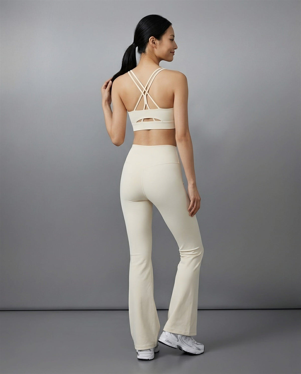 High-Rise Flare Leggings in Cream