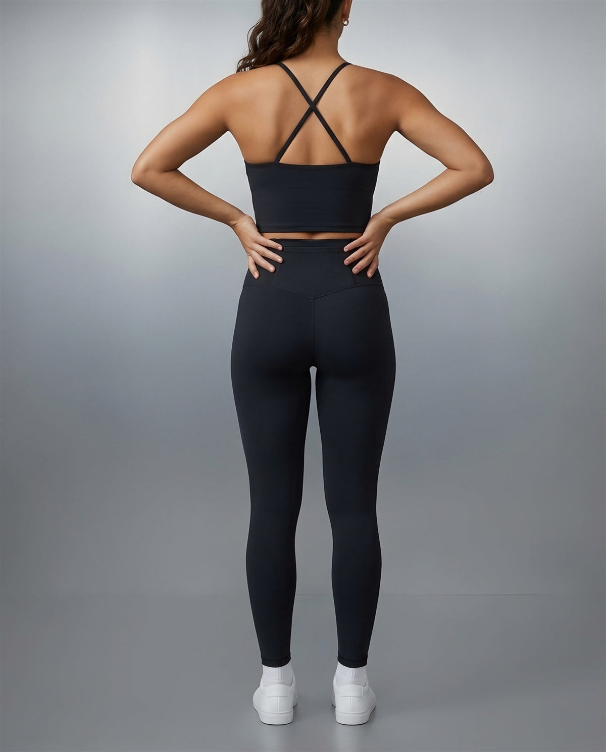 Sculpt High-Waisted Pocket Leggings in Black