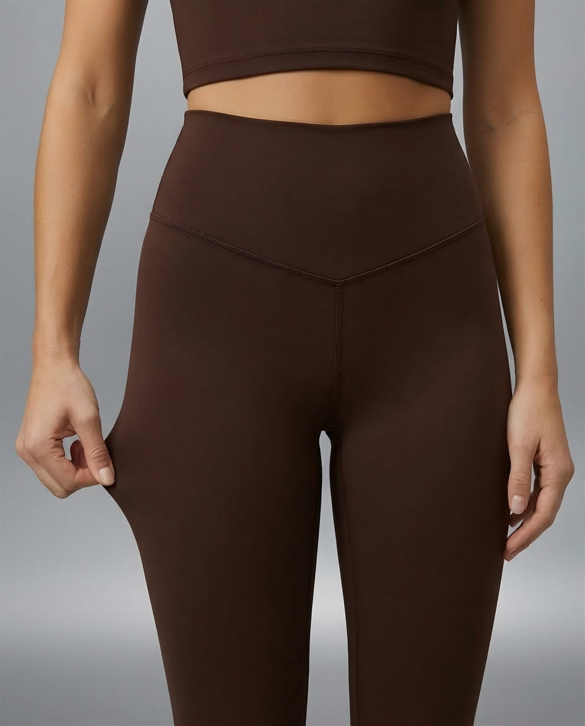 Sculpt High-Waisted Pocket Leggings in Brown