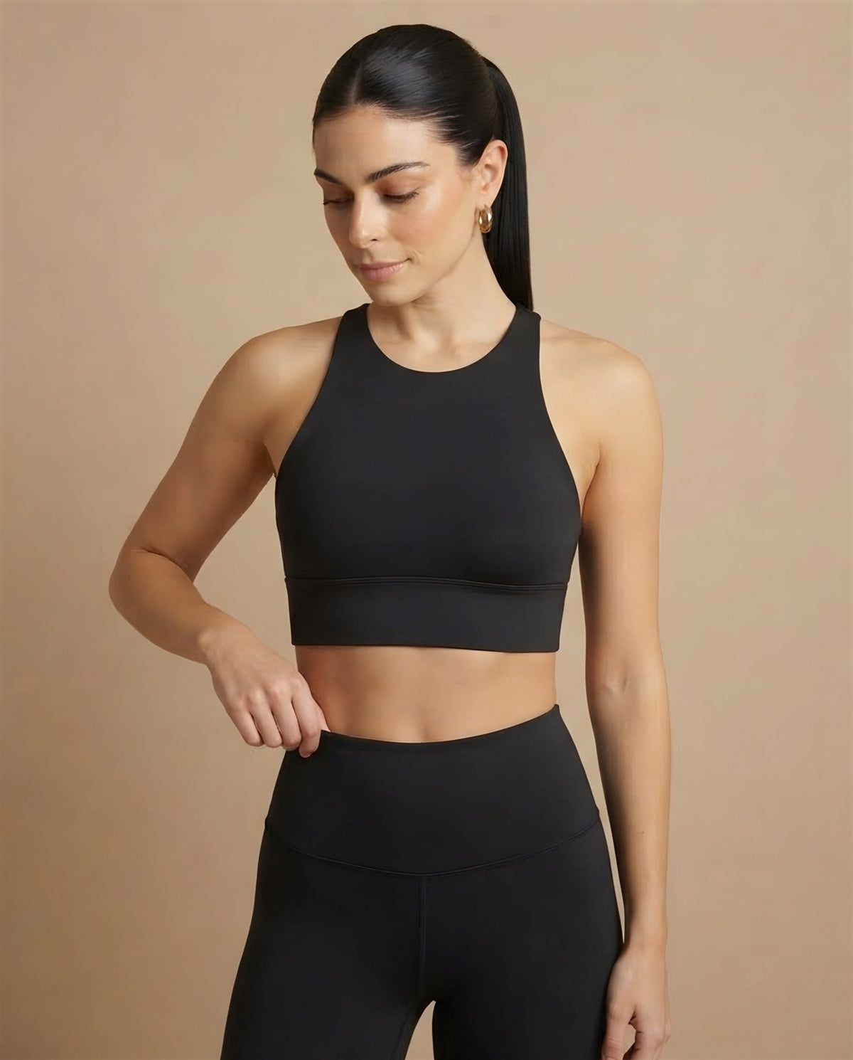 Confidence Longline Sports Bra in Black